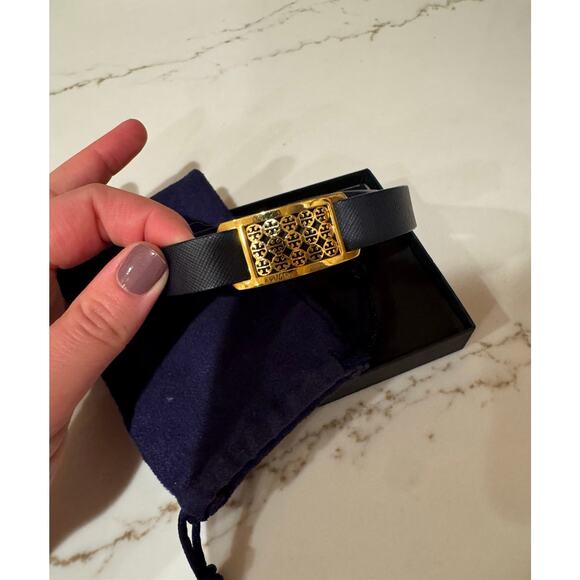 TORY BURCH Navy Logo Bracelet - Picture 5 of 8